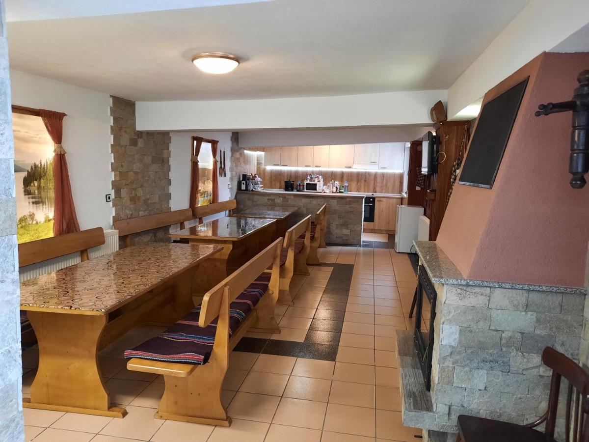 Къща Генчеви Hotel Sarnitsa Eksteriør billede