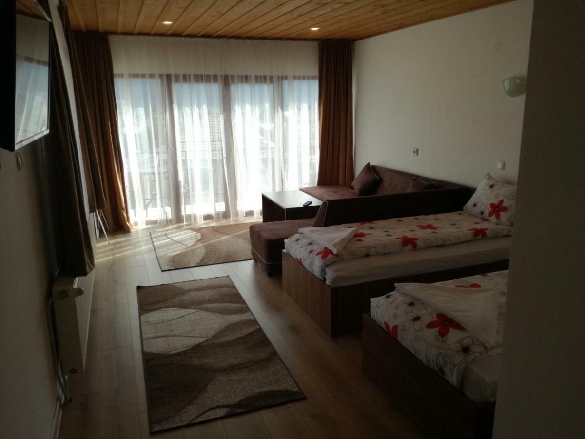 Къща Генчеви Hotel Sarnitsa Eksteriør billede
